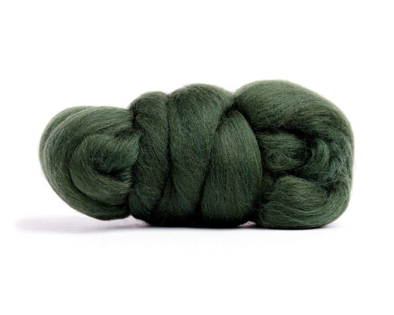 Desert Breeze Distributing 100% Natural Merino Wool Roving - Premium Combed Top Merino Roving Wool - Tapestry, Spinning, Wet Felting & Needle Felting Supplies - 21.5 Micron - 1 oz, Color Bottle Green - Image 2